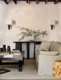 Ojai Pillow -KOKOLA Furniture Shop 202006244600 3 liv vig v2 2 d3e3d31f cdeb 47bb ba57 7534b904fc0c scaled