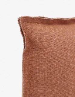 Arlo Linen Pillow 33 Arlo Linen Pillow -KOKOLA Furniture Shop A04500368 117 1 9f127e59 ffde 4f30 84f9 3017e1b289bc