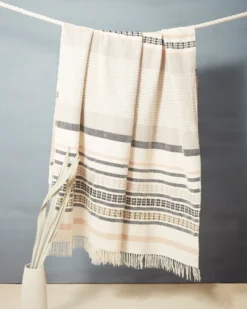 Ilse Throw By MINNA -KOKOLA Furniture Shop BLC 101 3