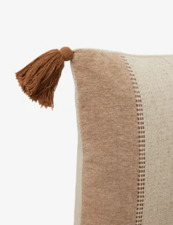 Flores Pillow -KOKOLA Furniture Shop FloresPillow20 x20 Natural A0655564B 1508 scaled