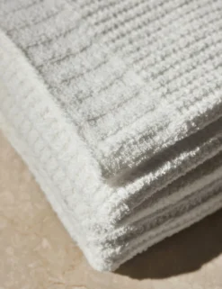 Knit Waffle Weave Throw By Kashwere -KOKOLA Furniture Shop KnitWaffleWeaveThrowbyKashwere White 13835 SITECROP c3c01ac5 7711 44d5 a18e 806713937991 scaled