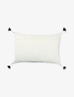 Tovi Pillow -KOKOLA Furniture Shop NGW37 1
