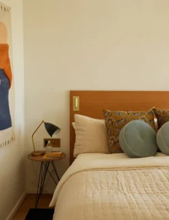 Lammin Linen Quilted Coverlet By Sarah Sherman Samuel -KOKOLA Furniture Shop SSSHOTEL Site Crops Lifestyle 20 1 scaled