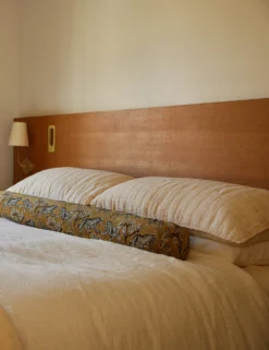 Lammin Linen Sham By Sarah Sherman Samuel -KOKOLA Furniture Shop SSSHOTEL Site Crops Lifestyle 29 scaled