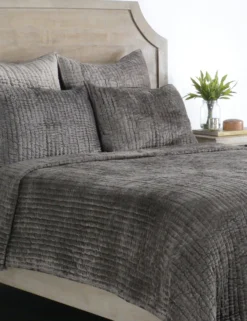 Giulia Quilt -KOKOLA Furniture Shop V160031 1 scaled