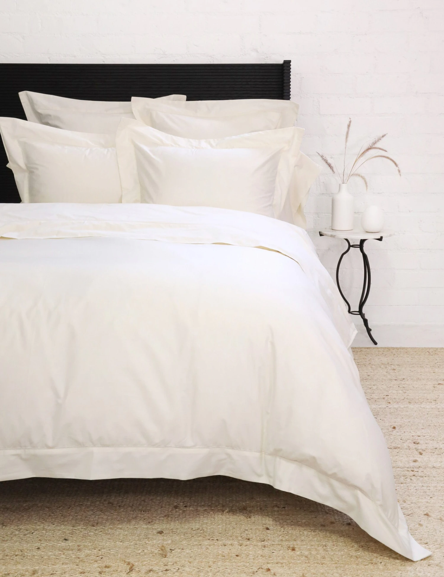 Classico Hemstitch Cotton Sateen Duvet Set By Pom Pom At Home 4 Classico Hemstitch Cotton Sateen Duvet Set By Pom Pom At Home - Image 4