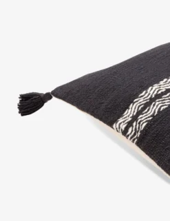 Ryla Lumbar Pillow -KOKOLA Furniture Shop jie002 detail corner 001 scaled