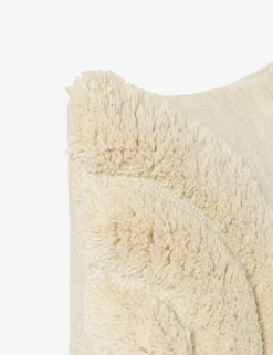 Arches Pillow By Sarah Sherman Samuel 31 Arches Pillow By Sarah Sherman Samuel -KOKOLA Furniture Shop sss pillow details 23 1 0579d7ca 802c 4771 bbb0 726811d25665